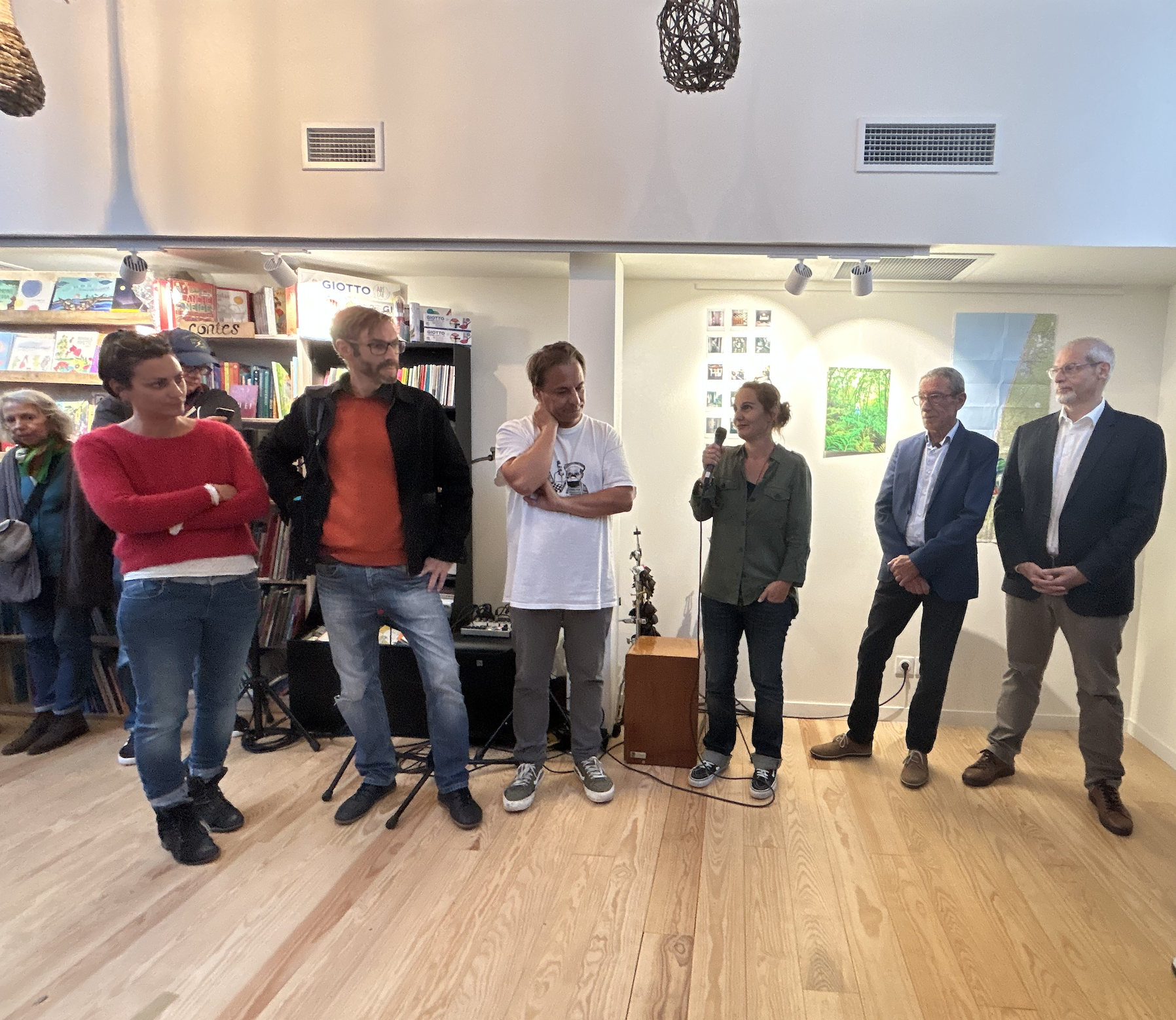 Featured image for “À Capbreton I Inauguration des nouveaux locaux de la librairie LE VENT DÉLIRE”